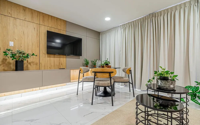 w Wonderful 1BR in Obarrio