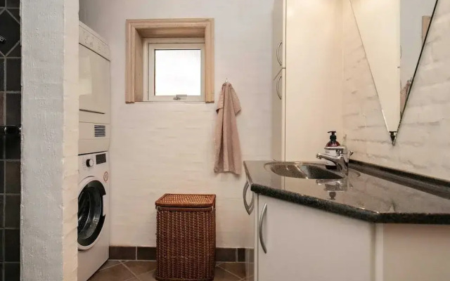 10 Person Holiday Home in Albaek