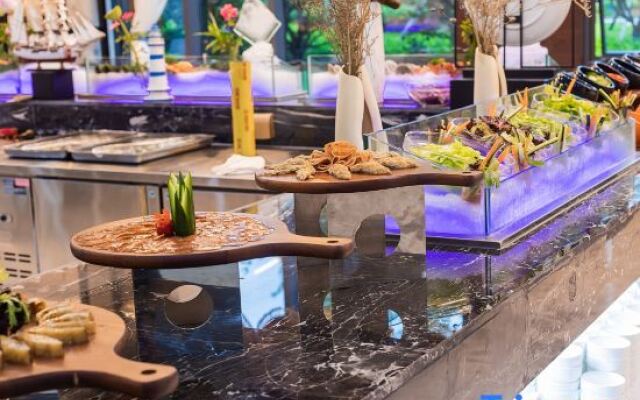 Four Seasons Yony Hotel