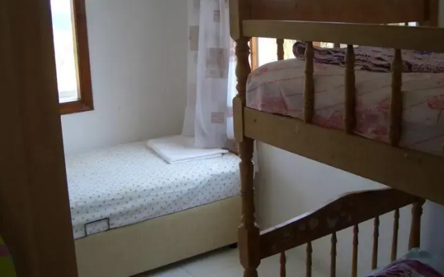 Yakamoz Tatil Sitesi