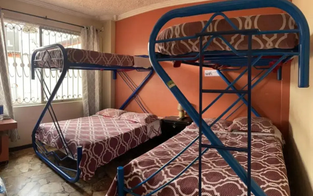 Alojamientos Hostal Rest House