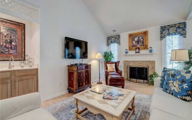 Evian 123 - Two Bedroom Condo