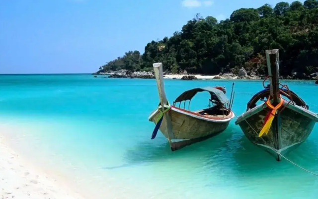 Karibu beach resort