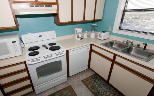 Seaside Beach & Racquet Club