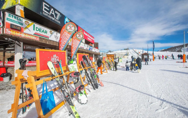 Teleo 105 Ski In - Ski Out 50m