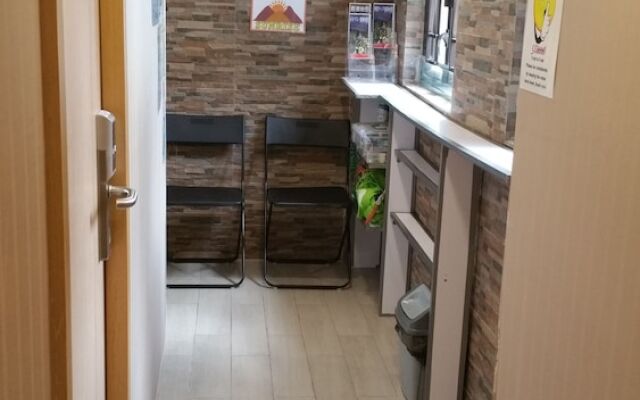 Sunrise Royal - Boutique Hostel