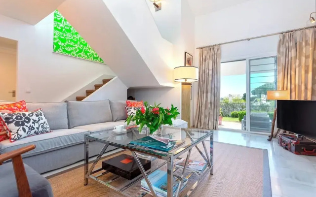 Elegant Duplex House - Aloha Golf