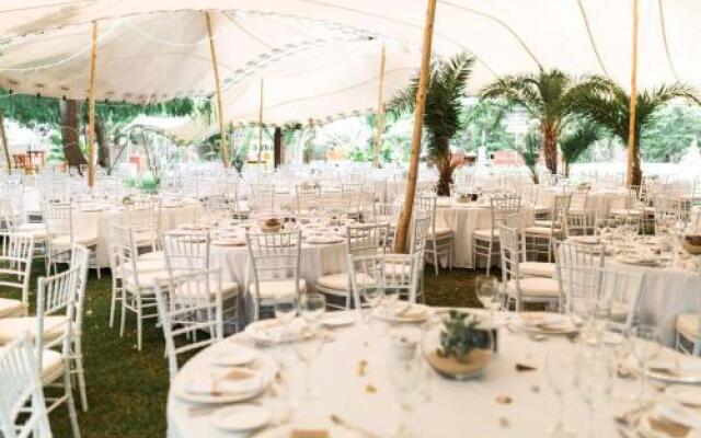 Chillout Hotel Tres Mares