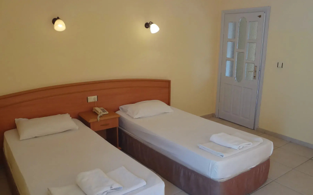 Cleopatra Icaria Apart Hotel