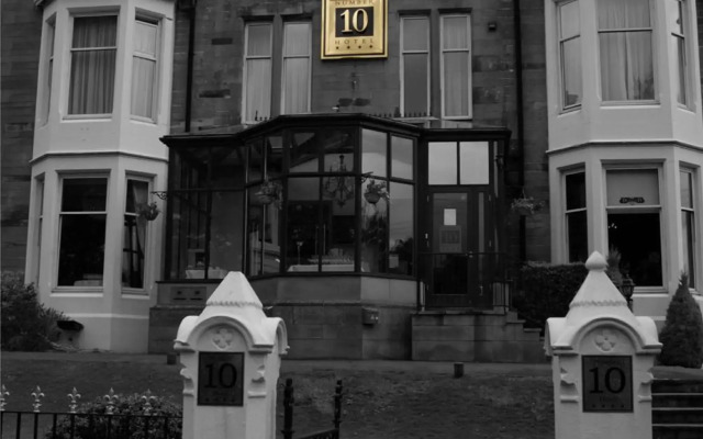 Number 10 Hotel
