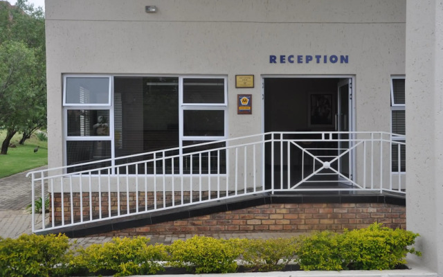 Vetho 2 Apartments OR Tambo Airport