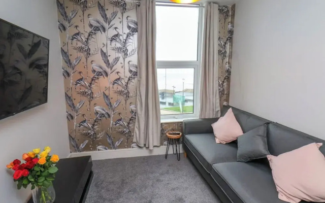 Apt 6 @ Hunter's Quay