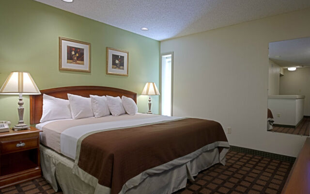 Orangewood Suites Hotel