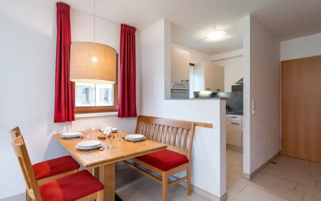 Cozy Apartment in Obertraun With Pool
