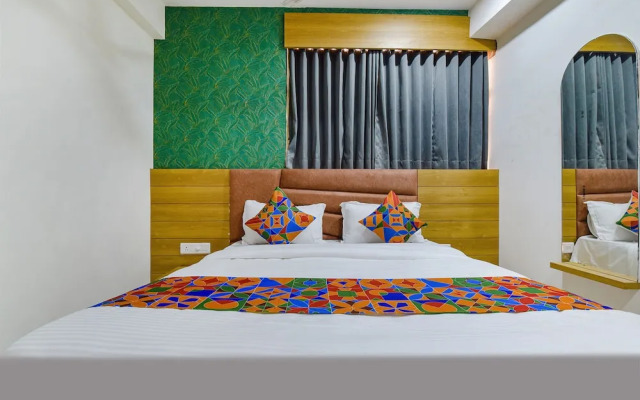 Fabhotel Green Tree