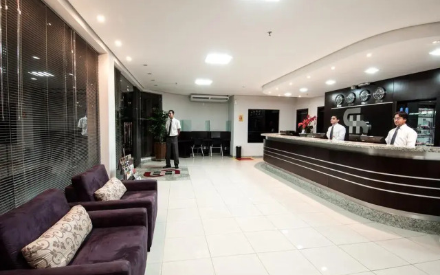 Serras Hotel