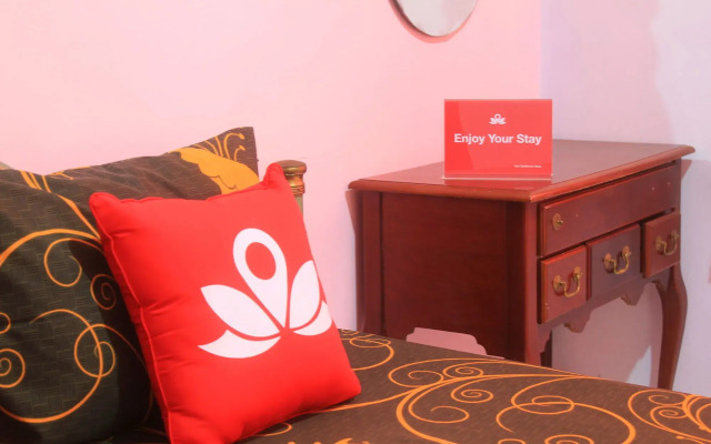 Cendana Mulia Hostel