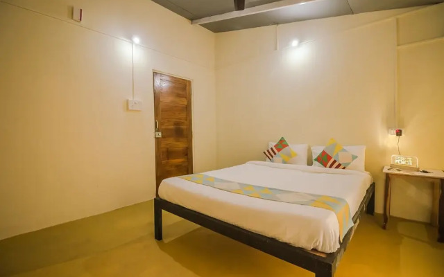 Oyo 17365 Home Peaceful 1Bhk Mandrem