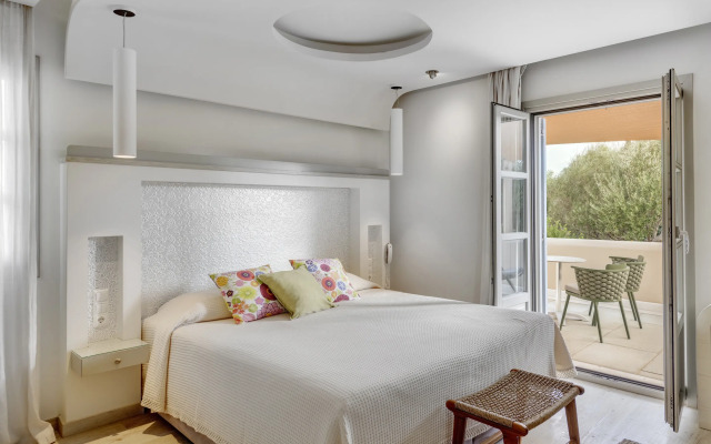 Kouros Art Hotel - Adults Only