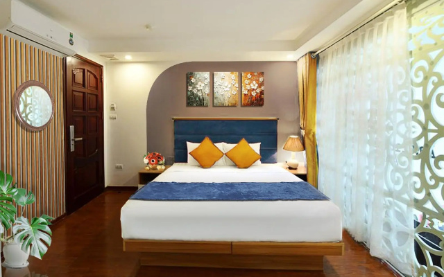 Amorita Boutique Hotel – Guest Rooms – Hanoi
