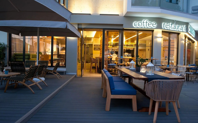 Seasabelle Hotel near Athens Airport