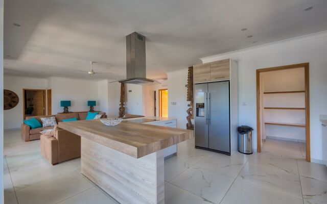 Villa de Haut Standing Diroma