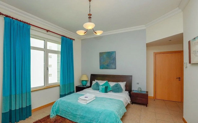 Shoreline #4 Jash Falqua