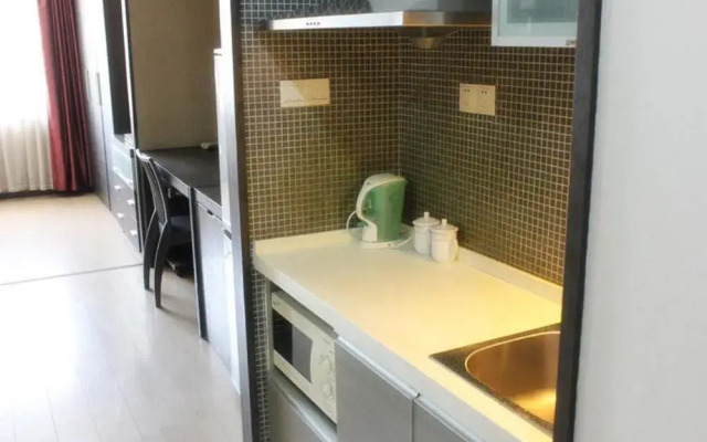 Nanjing Zhongfang Service Apartment