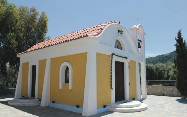 Lymberia Hotel