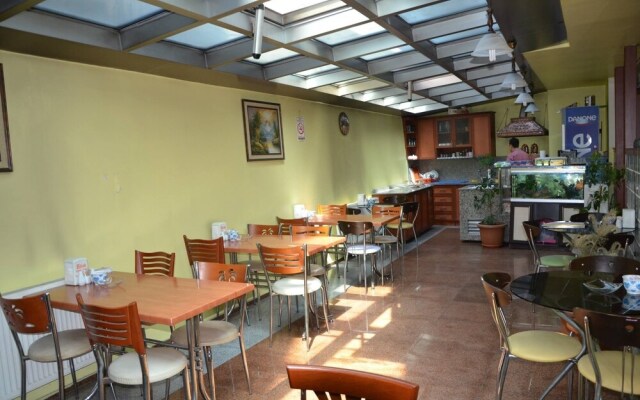 Sadikoglu Oteli