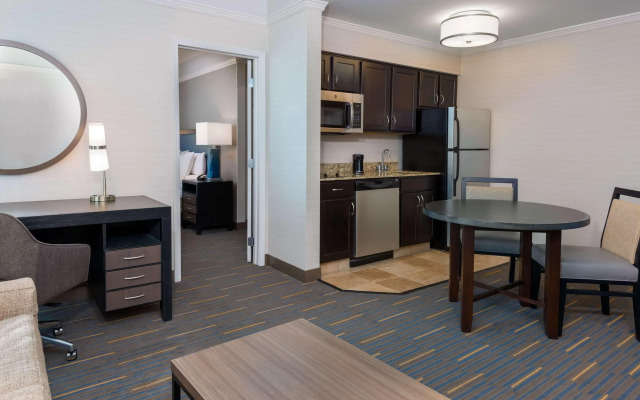 Hampton Inn & Suites Buffalo Downtown