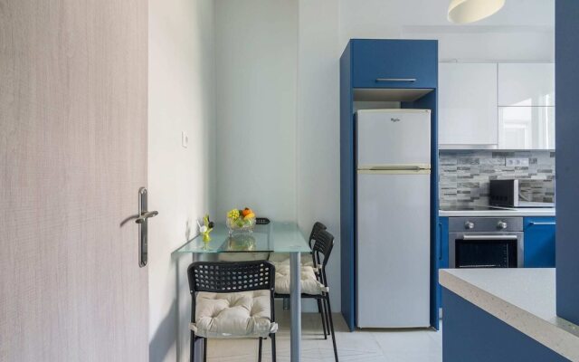 Adorable 2 Bedrooms Apartment in Athens