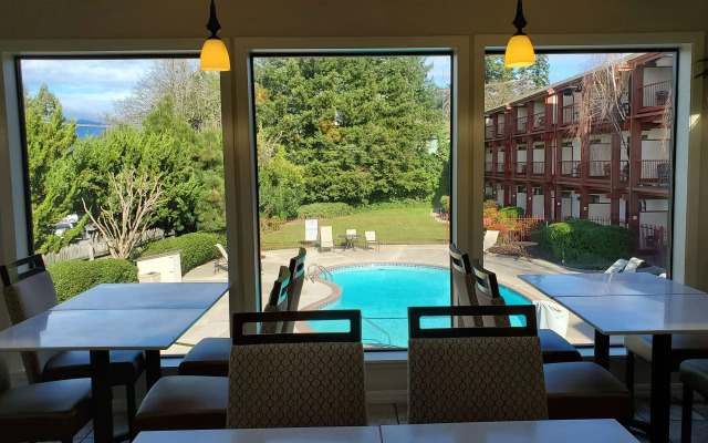 Best Western Plus Humboldt House Inn