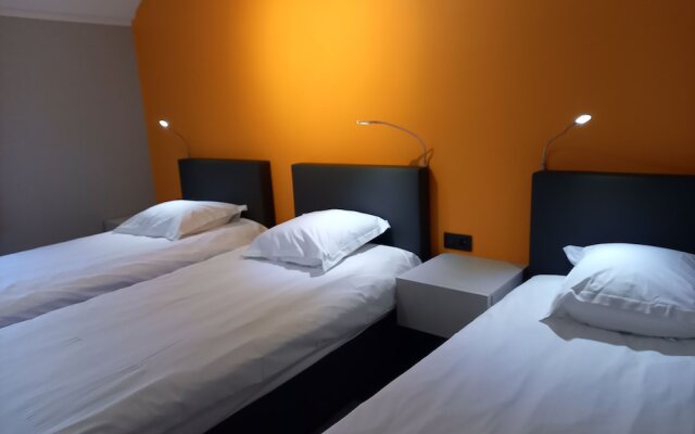 Chanteloup, Maison D'hôtes - Halleux