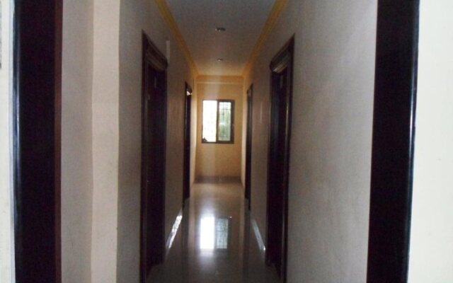 Hotel Monica Lodging And Bording