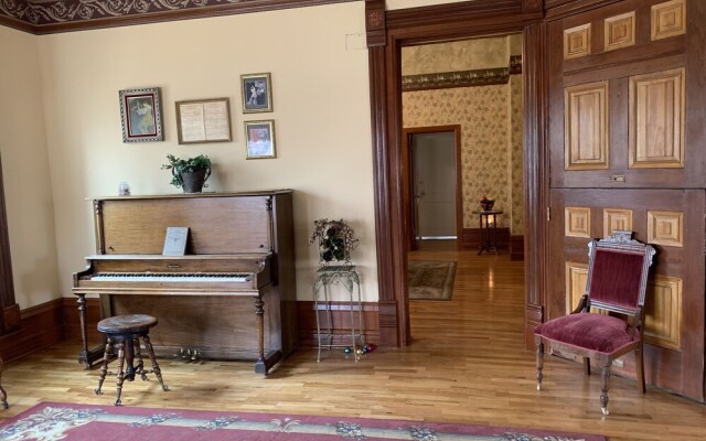 The Edgar Olin House