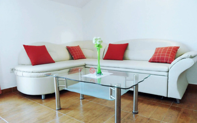 Adria Apartments