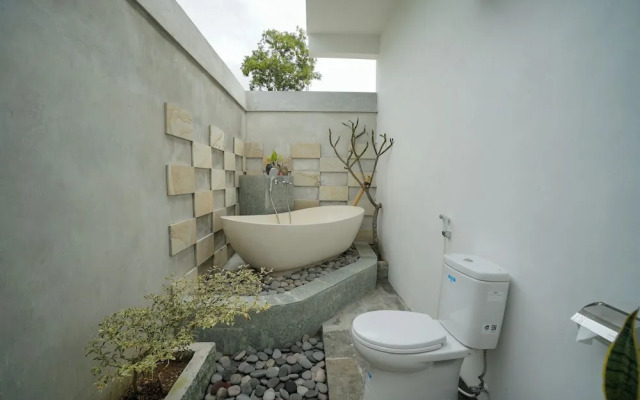 Innora Jungle Resort and Spa