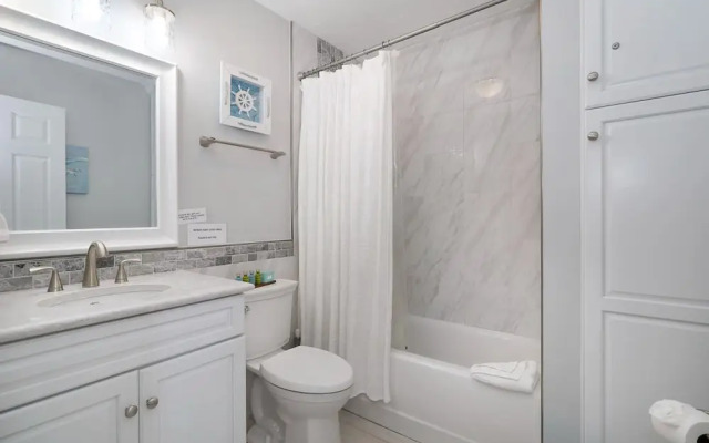 Gulfpointe by Pack and Relax