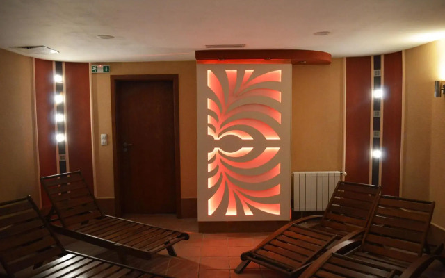 Winslow Infinity Apart Hotel