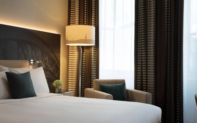 Renaissance Hamburg Hotel
