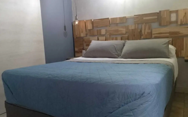 Tauro Black Suites