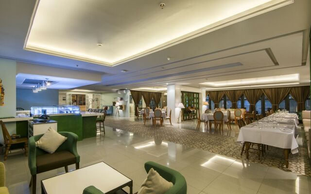 Yan's House Hotel