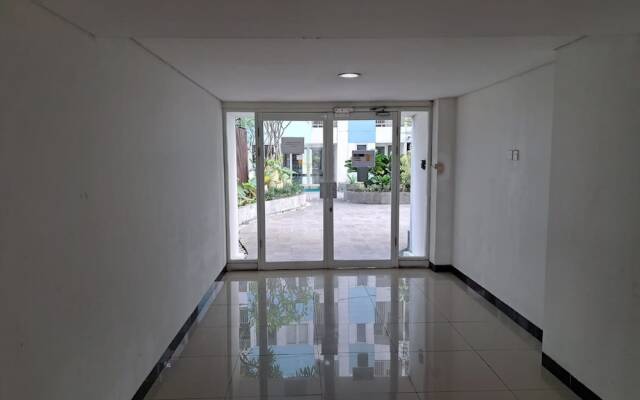 OYO Life 93140 Apartment Grand Sentraland By Fahri