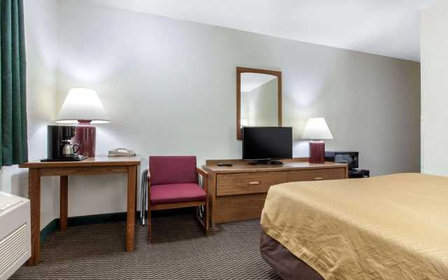 Chamberlain Days Inn Oacoma