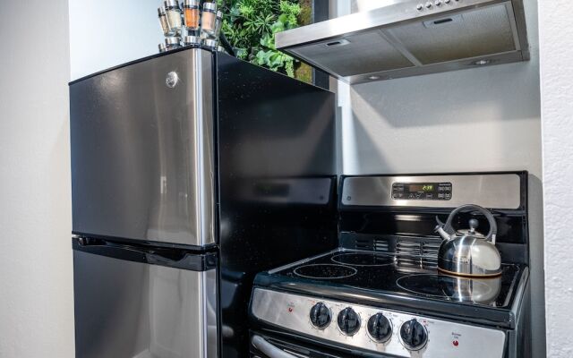 Kasa The Oxford Seattle