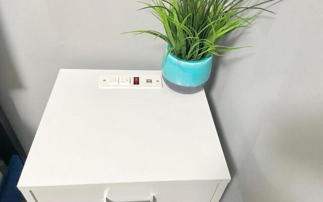 EMALUX Condo Near Downtown,Bus,Train,Hospitals,United-Center,Fulton Market