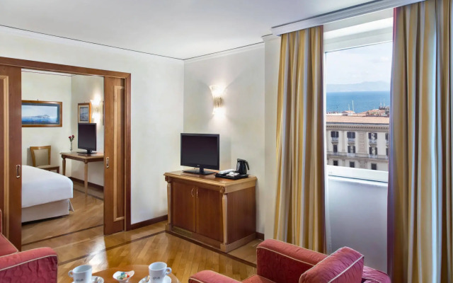 Renaissance Naples Hotel Mediterraneo