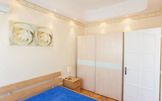 Central Penthouse with Terrace