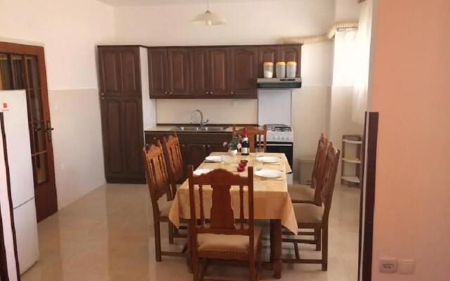 Ognjen - Family Apartments With Free Parking - A5